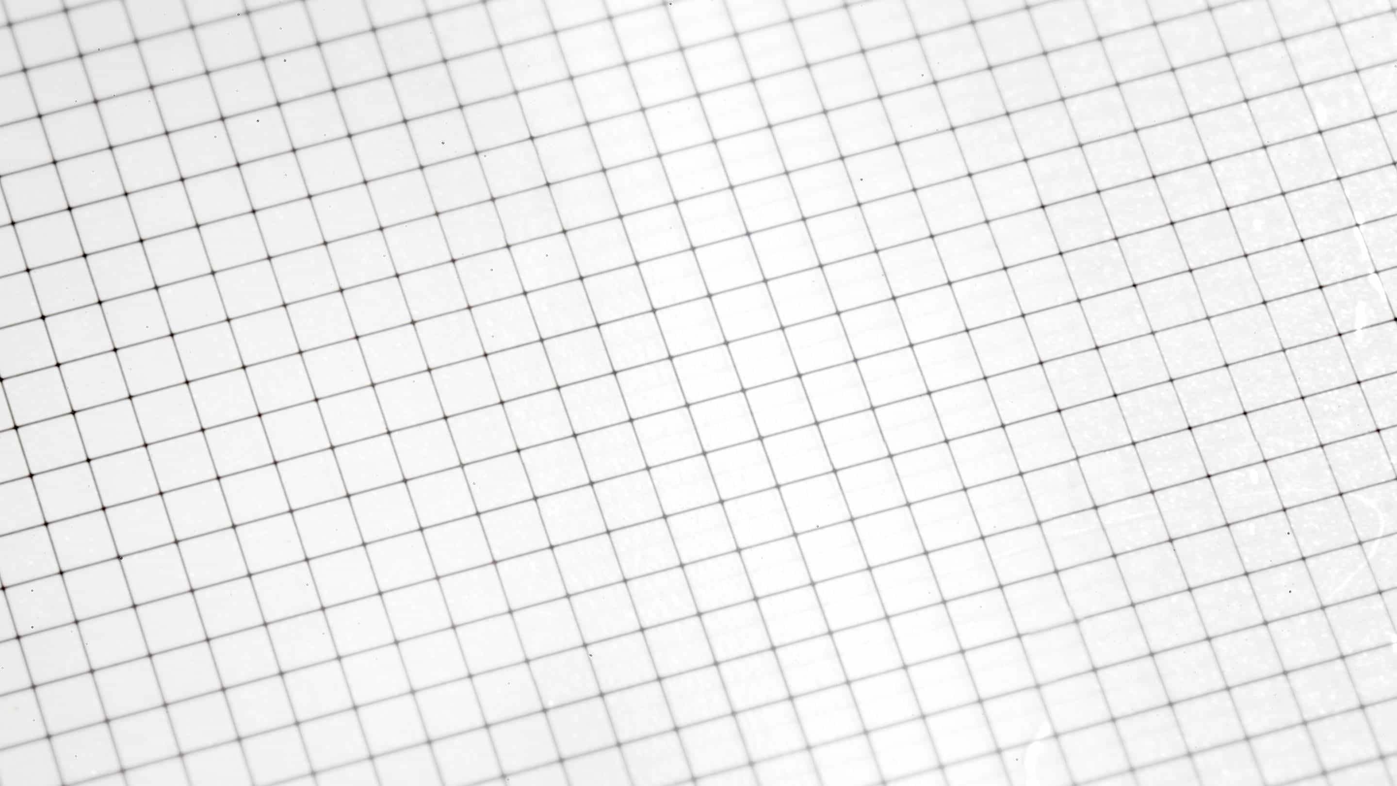 Benutzerdefinierter Touchscreen - RF schirmt ein Rasterpapier mit kleinen Quadraten ab